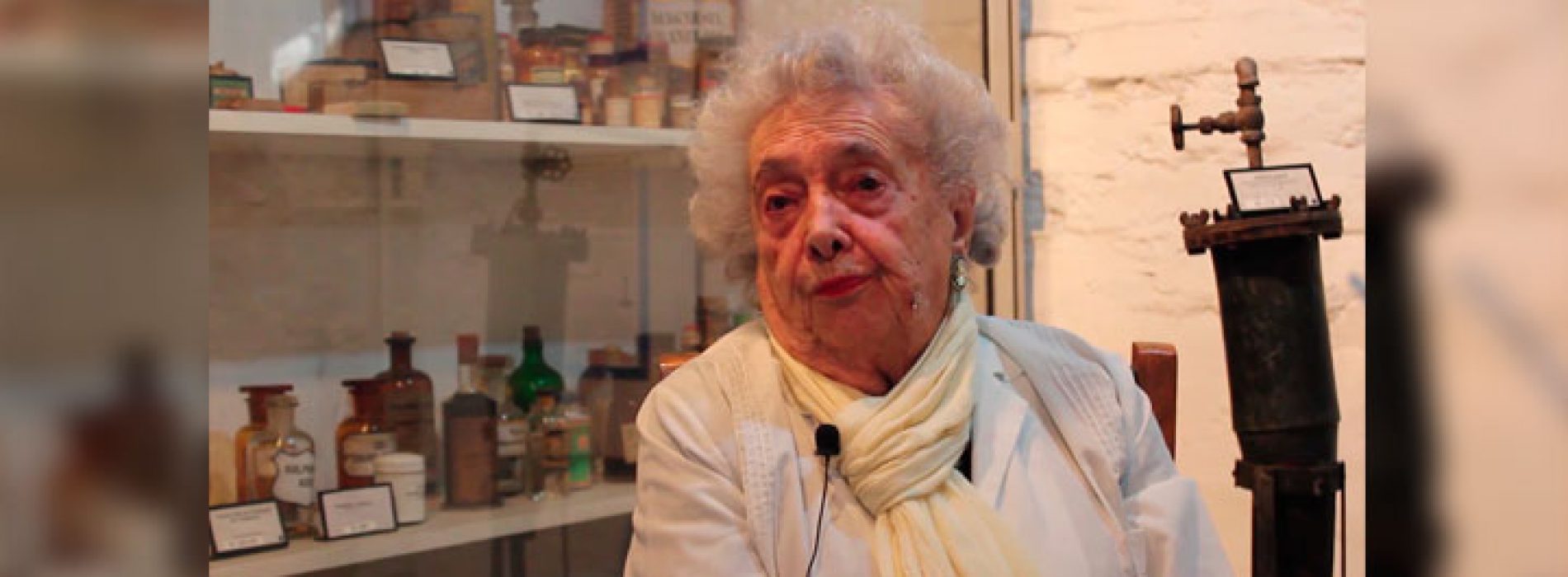 Along with us the Museum of Pharmacy "Prof César Leyton Caravagno", in the new video of our faculty
