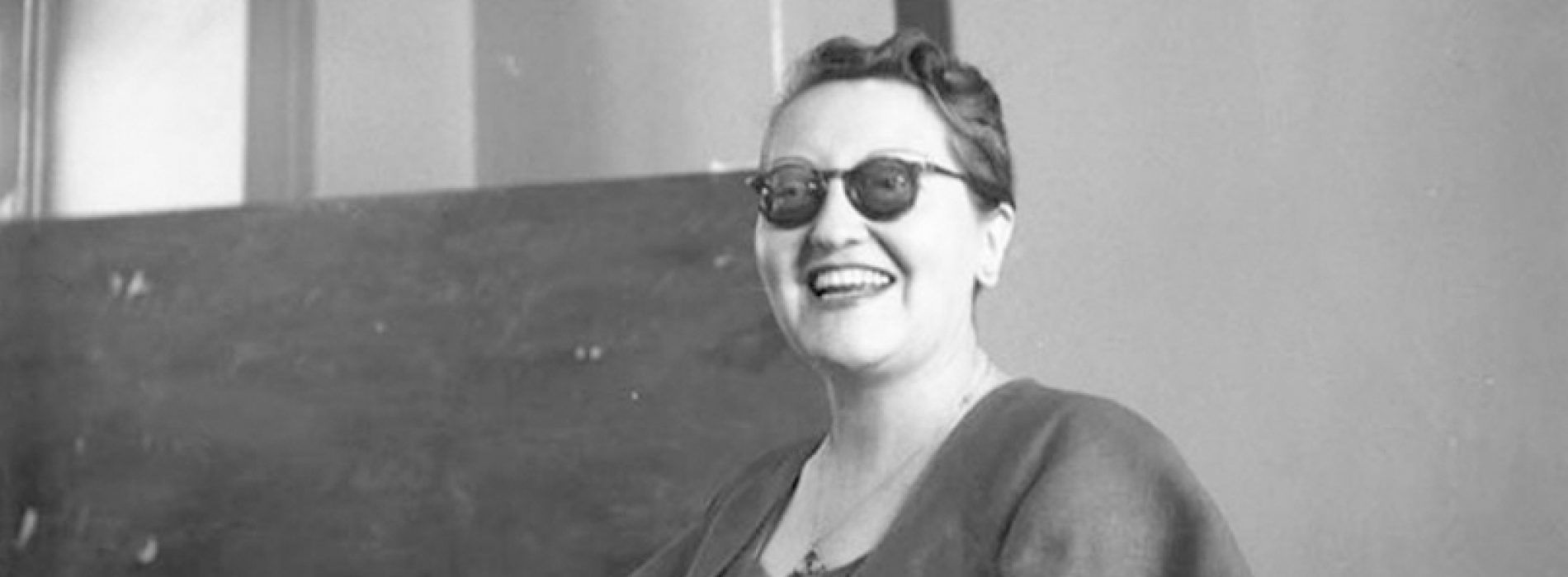 Beneficiarias de Beca Marta Brunet estudiarán Bioquímica y Obstetricia en la U. de Chile