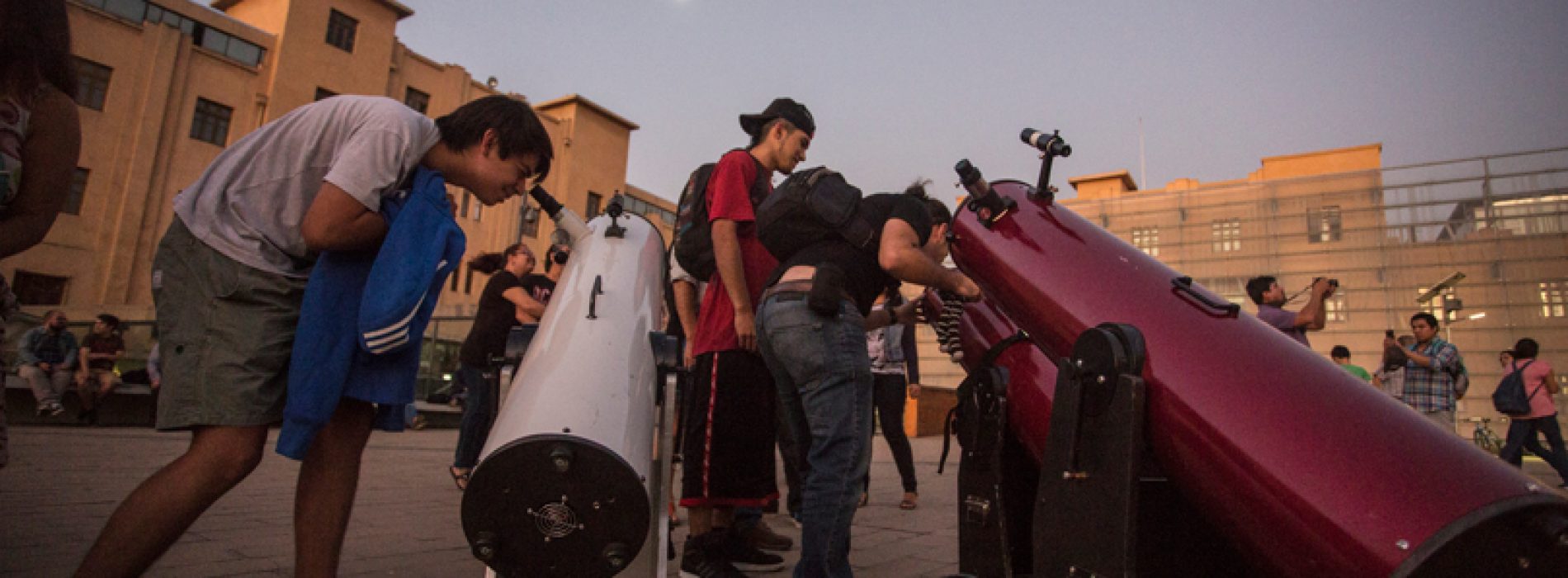 Chile celebrates its skies in the fifth version of the day of astronomy