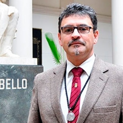 Vicerrector Flavio Salazar: «Necesitamos mayores recursos propios para mantener el liderazgo nacional en investigación y cumplir nuestro rol de referente en innovación»
