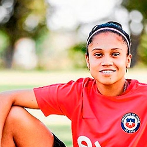 Fernanda Pinilla, la jugadora de la Roja que estudia un doctorado en la Casa de Bello