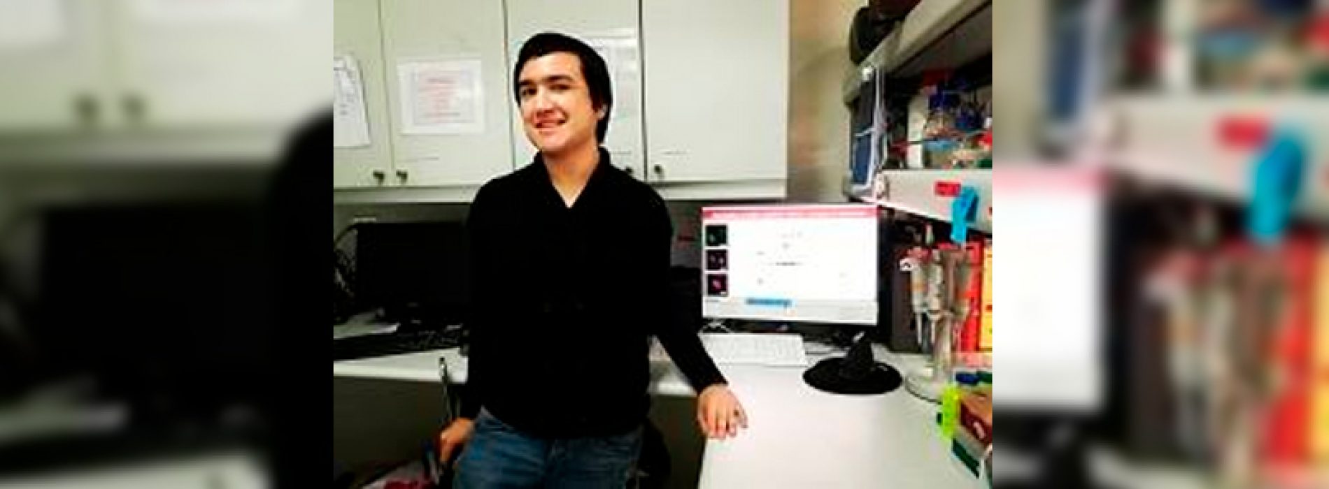 Alumno de doctorado Carlos Rivera recibe Medalla Hermann Niemeyer