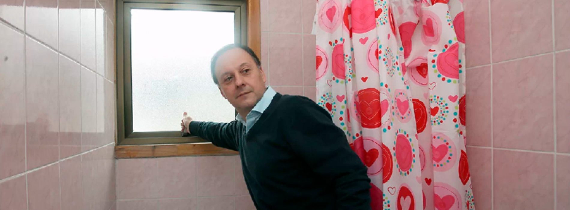 Expert in microbes built all bathrooms home with vetana on the Northwest