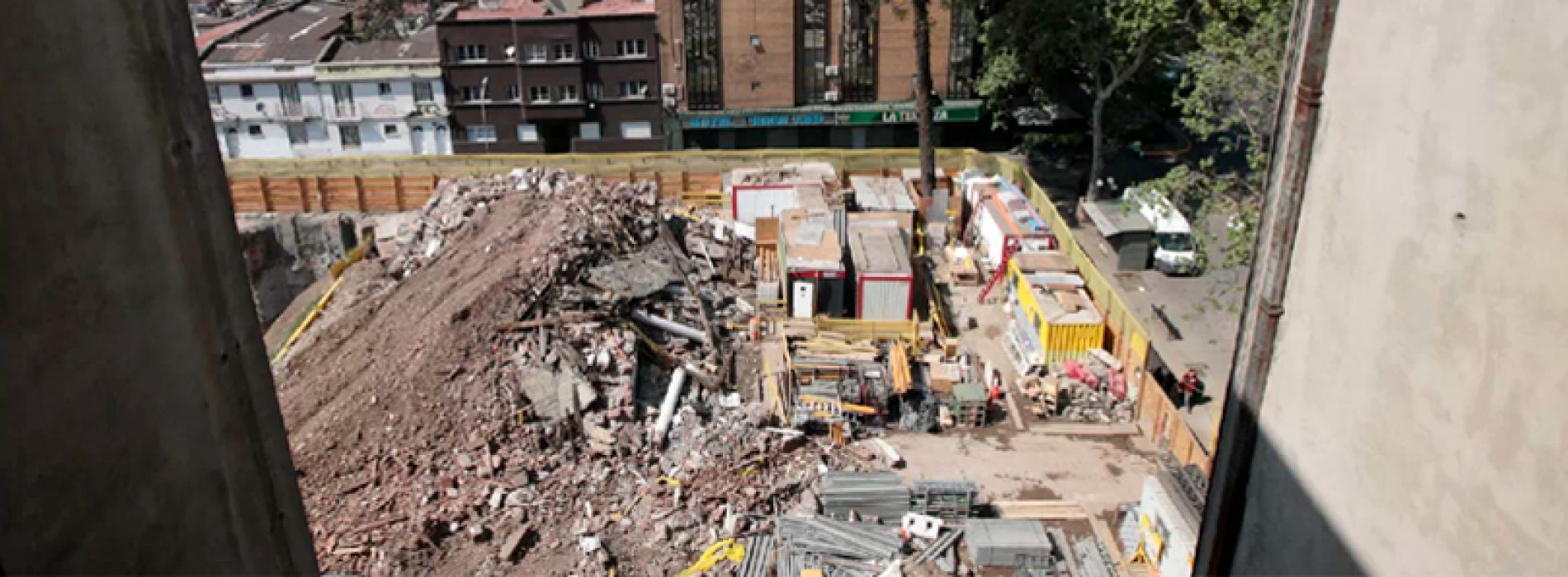 Arquitectos protestanpor demolición de edificio clásico de la U. de Chile