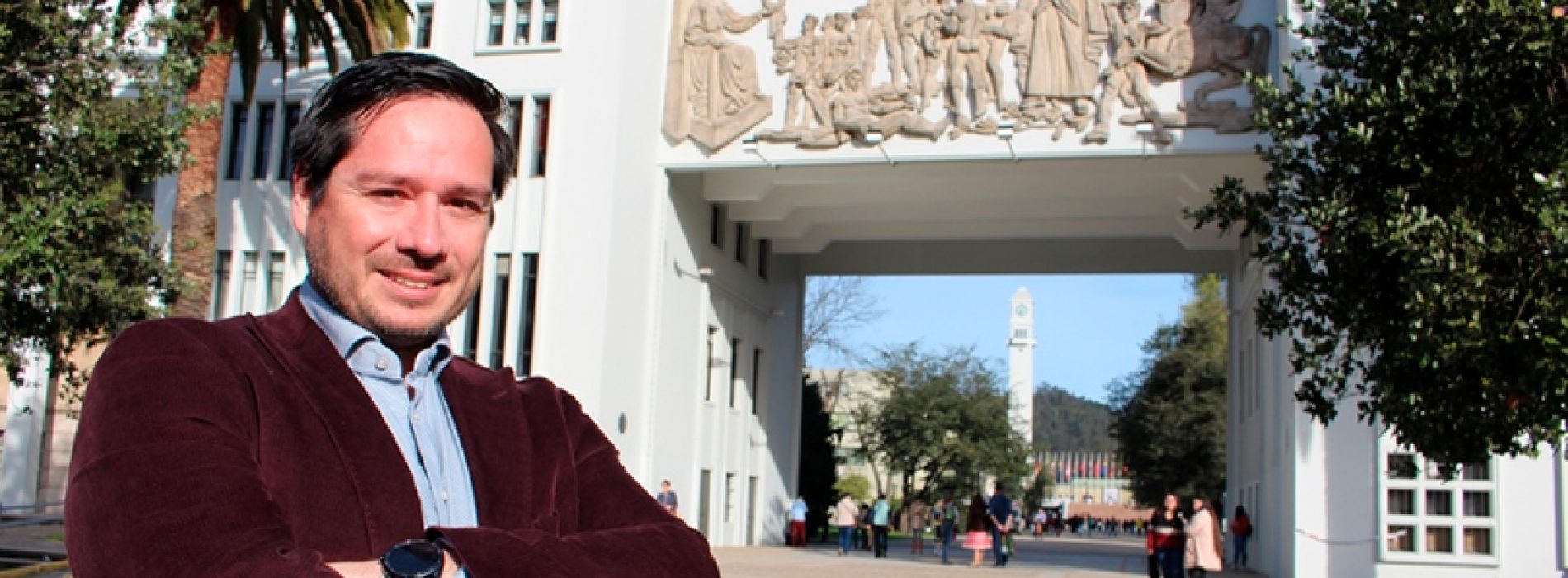 Científico chileno se convierte en el primer extranjero en ser miembro titular de la Real Academia de Ciencias de Bélgica